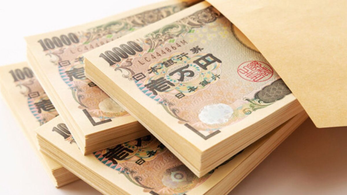 luong-trung-binh-1-thang-o-nhat